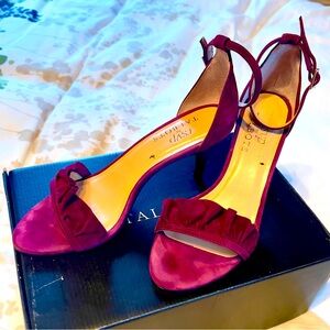 Talbots Wildberry sexy suede ankle strap sandals with 2.5” heal & ruffle detail